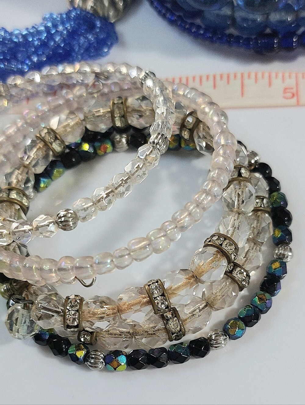 Vintage Bracelet Lot - Womens Jewelry Glass, Beaded, Plastic - Picture 11 of 13